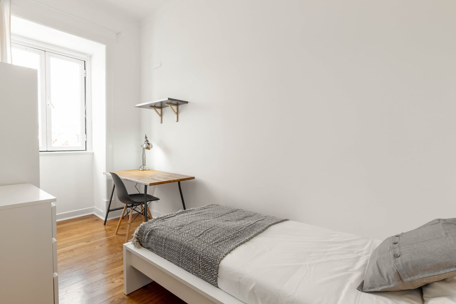 MA5 Room 1